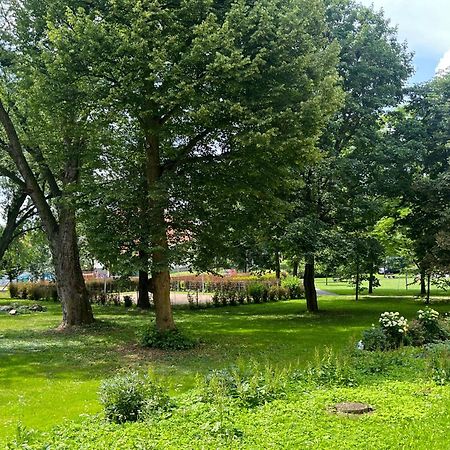 Apartament Chrobry ケントシン エクステリア 写真